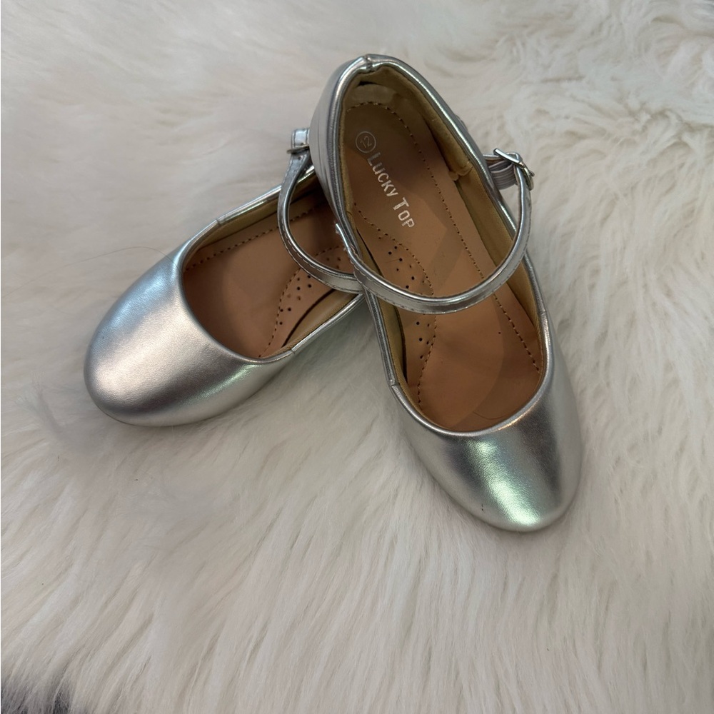 Lucky Top Kids Silver Dress Shoes